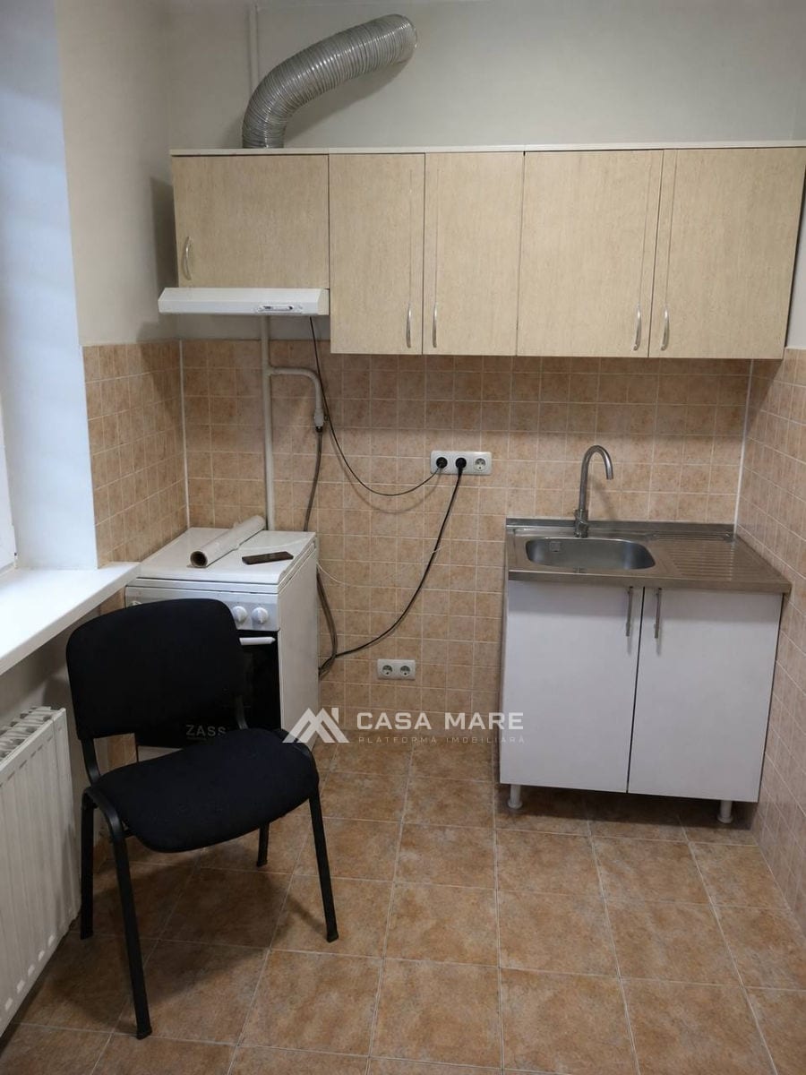 2-комнатная квартира, 45 м², Ботаника, Кишинёв 3