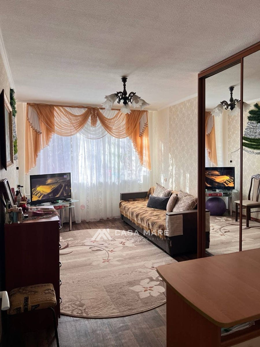 Apartament cu 2 camere, 47 m², Botanica, Chișinău 1