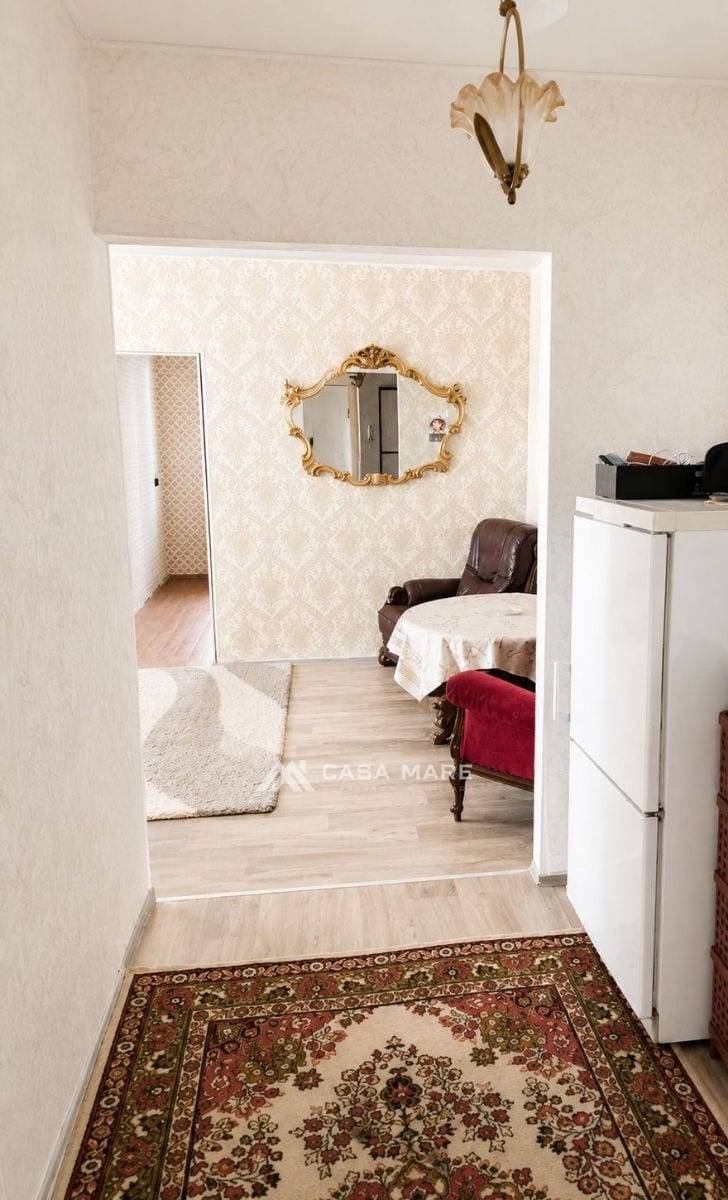 Apartament cu 4 camere, 67 m², Gara de nord, Bălți 2