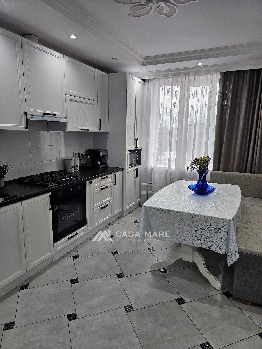 Apartament cu 2 camere, 62 m², Durlești 1