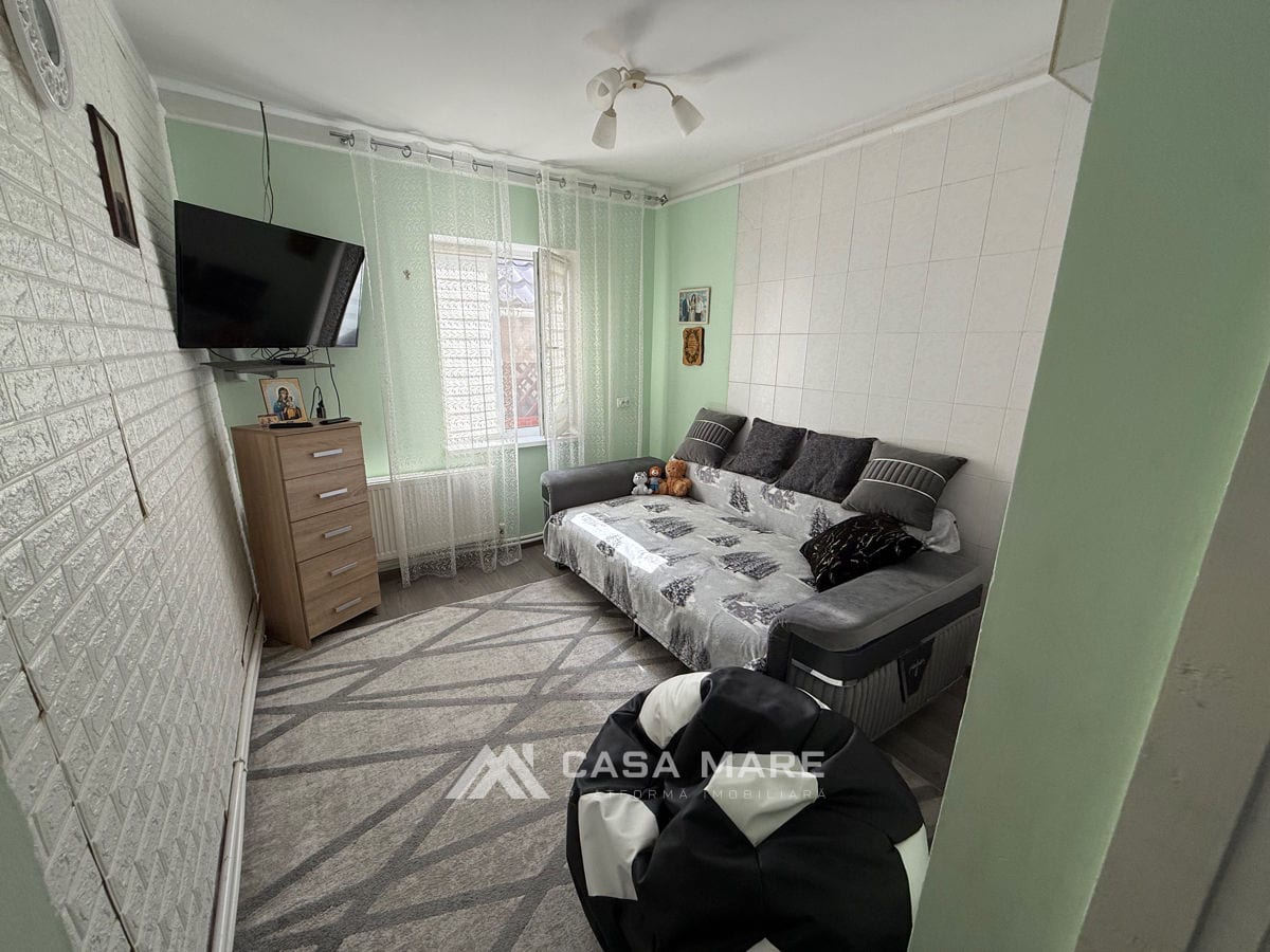 Casă cu 6 camere, 200 m², Răscăieți 7