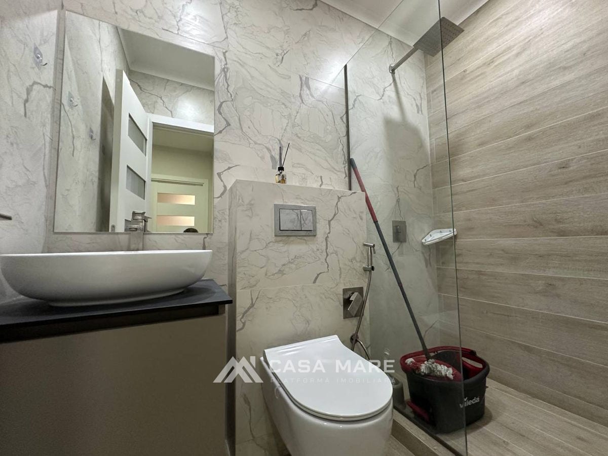 Apartament cu 2 camere, 65 m², Centru, Chișinău 9