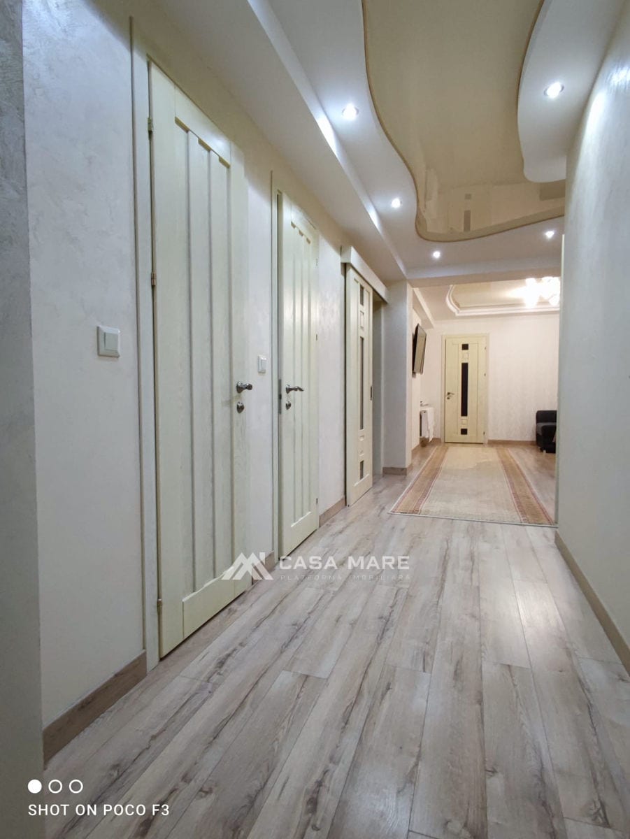 2-комнатная квартира, 76 м², Центр, Кишинёв 2