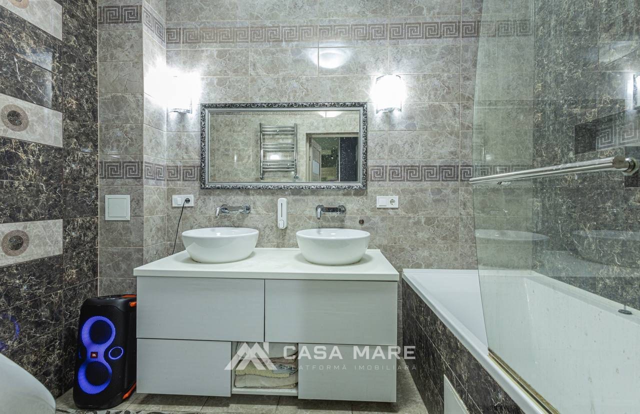 2-комнатная квартира, 93 м², Центр, Кишинёв 14