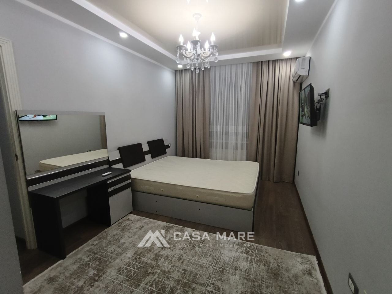 Apartament cu 2 camere, 70 m², Buiucani, Chișinău 1