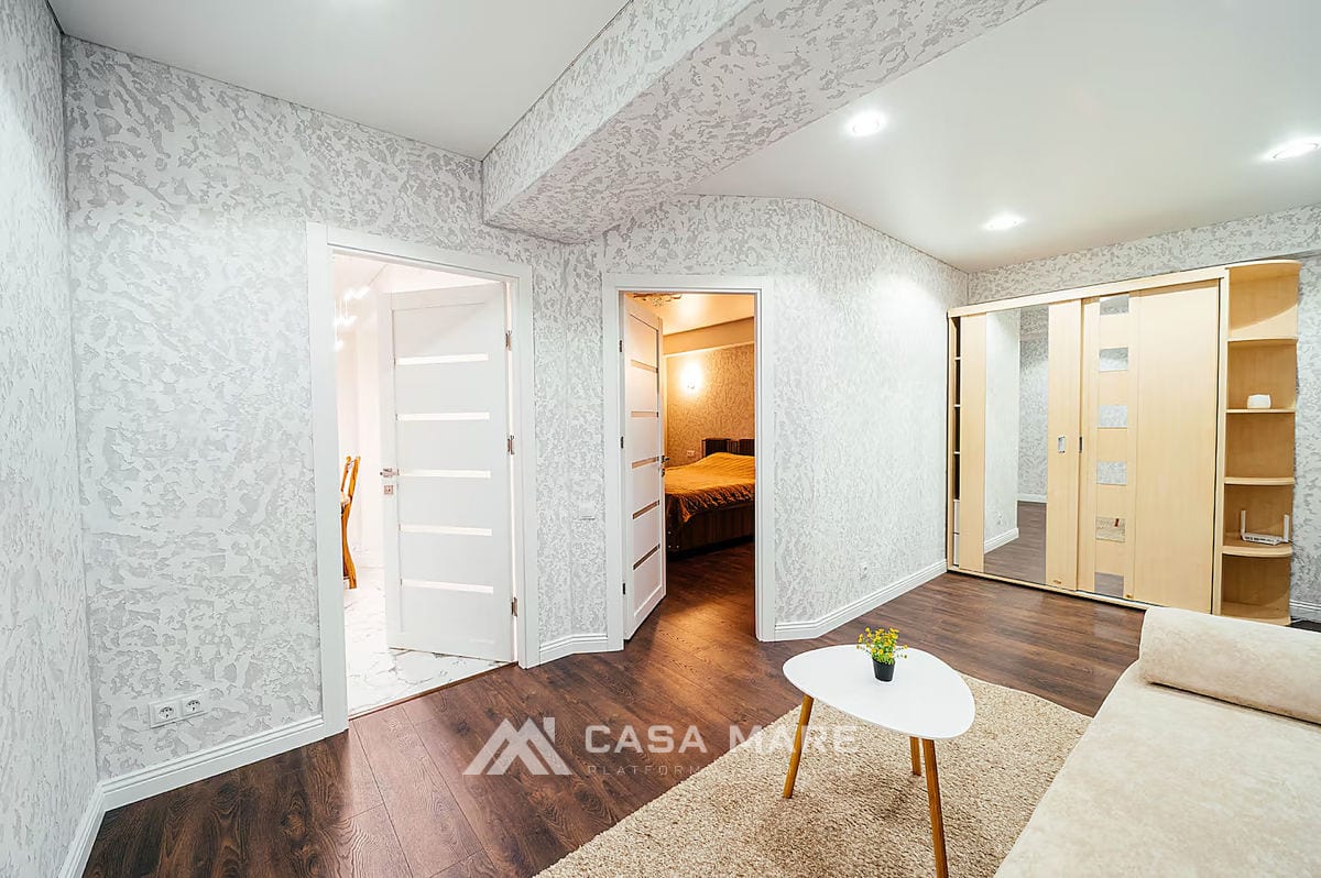 1-комнатная квартира, 53 м², Центр, Кишинёв 4