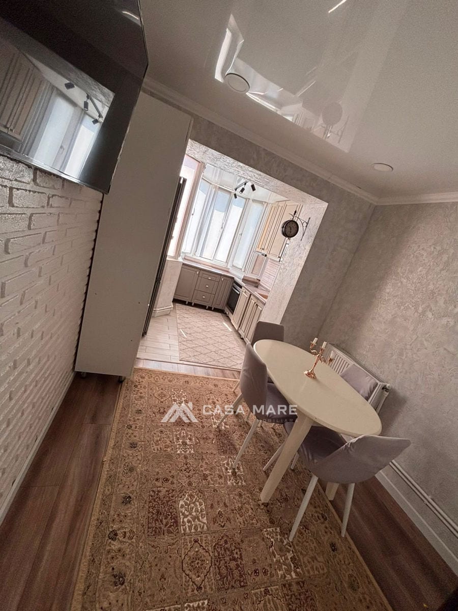 2-комнатная квартира, 60 м², 9 cartier, Bălți 5