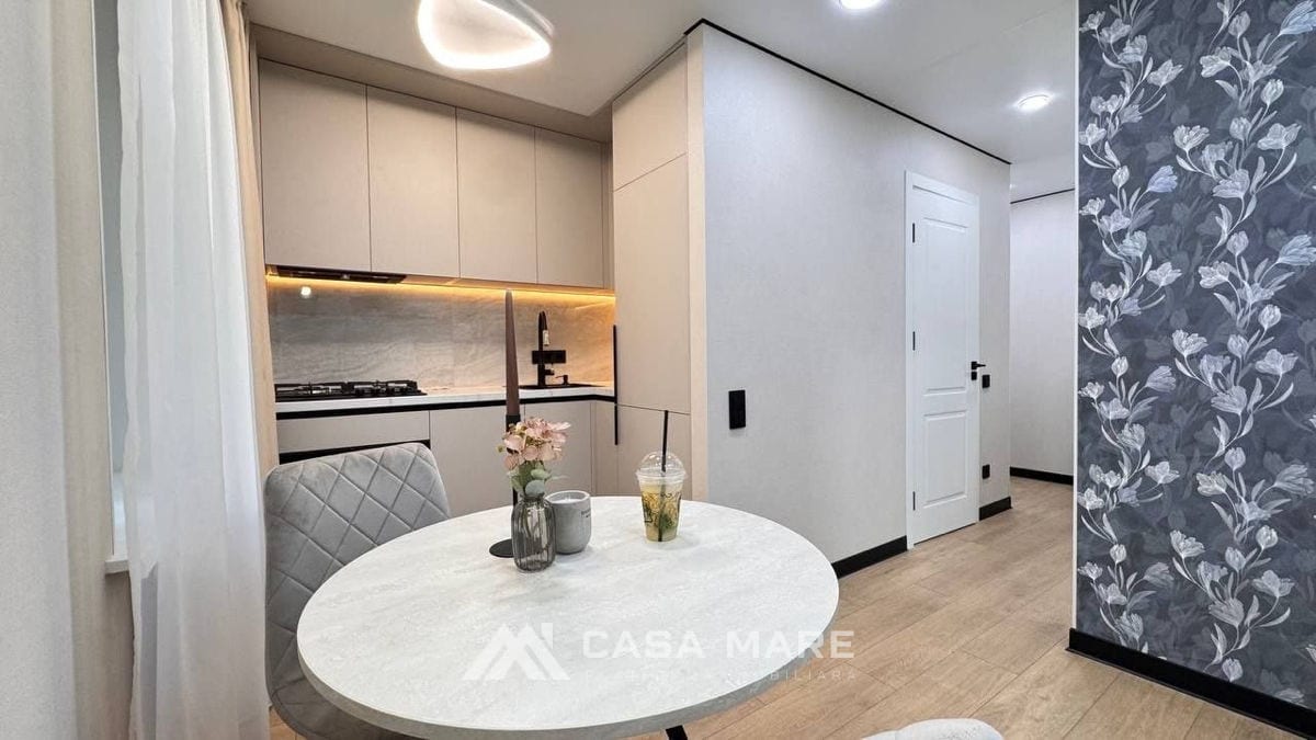 Apartament cu 2 camere, 42 m², Buiucani, Chișinău 2