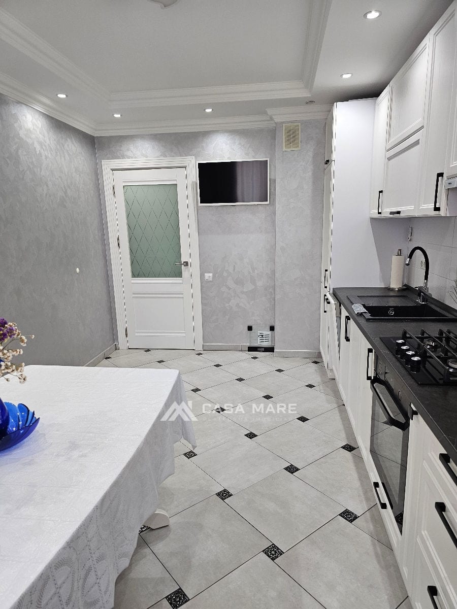 Apartament cu 2 camere, 62 m², Durlești 2