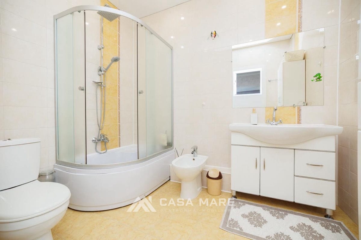 3-комнатная квартира, 99 м², Чеканы, Кишинёв 8