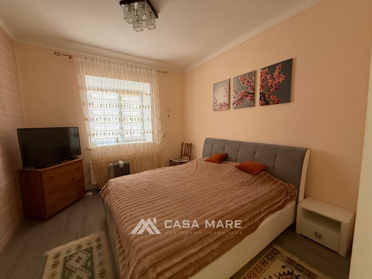 Casă cu 6 camere, 200 m², Răscăieți 4