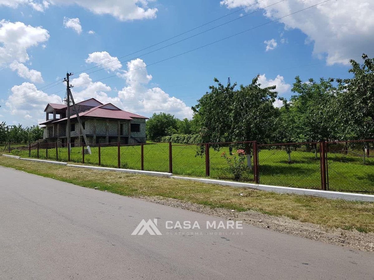 Casă cu 20 camere, 379 m², Rîșcani 3