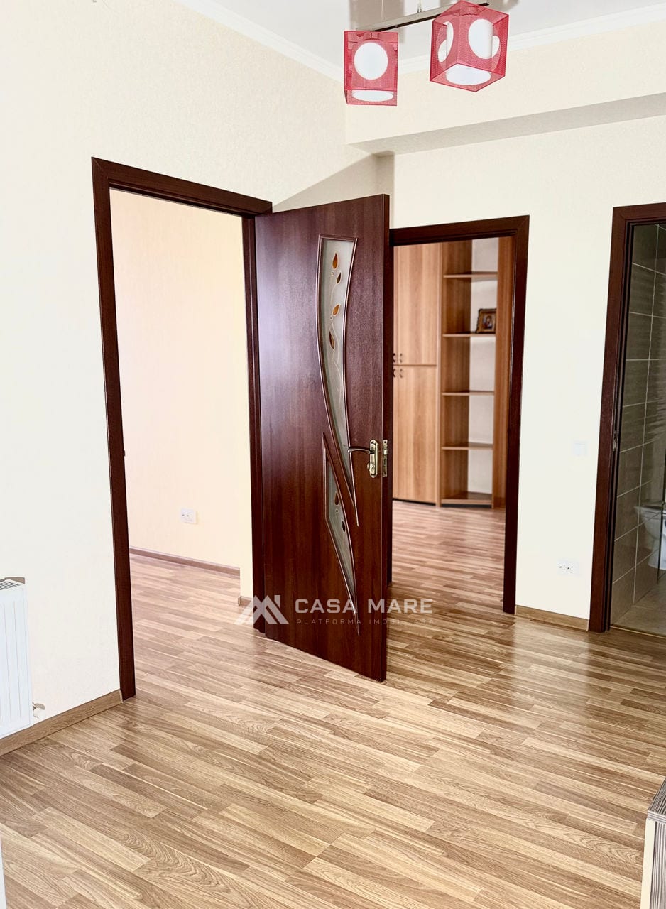 Apartament cu 2 camere, 75 m², Centru, Chișinău 3