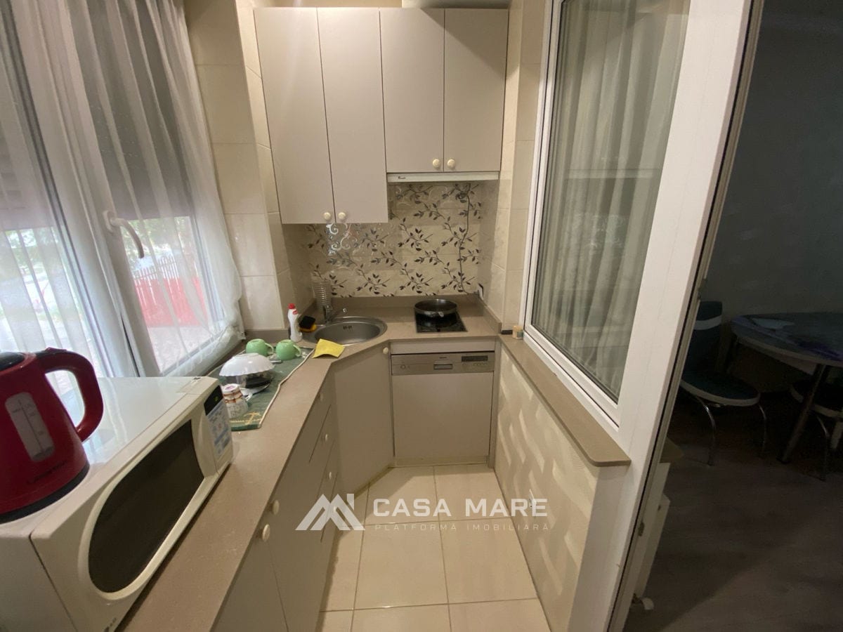 Apartament cu 1 cameră, 54 m², Buiucani, Chișinău 2