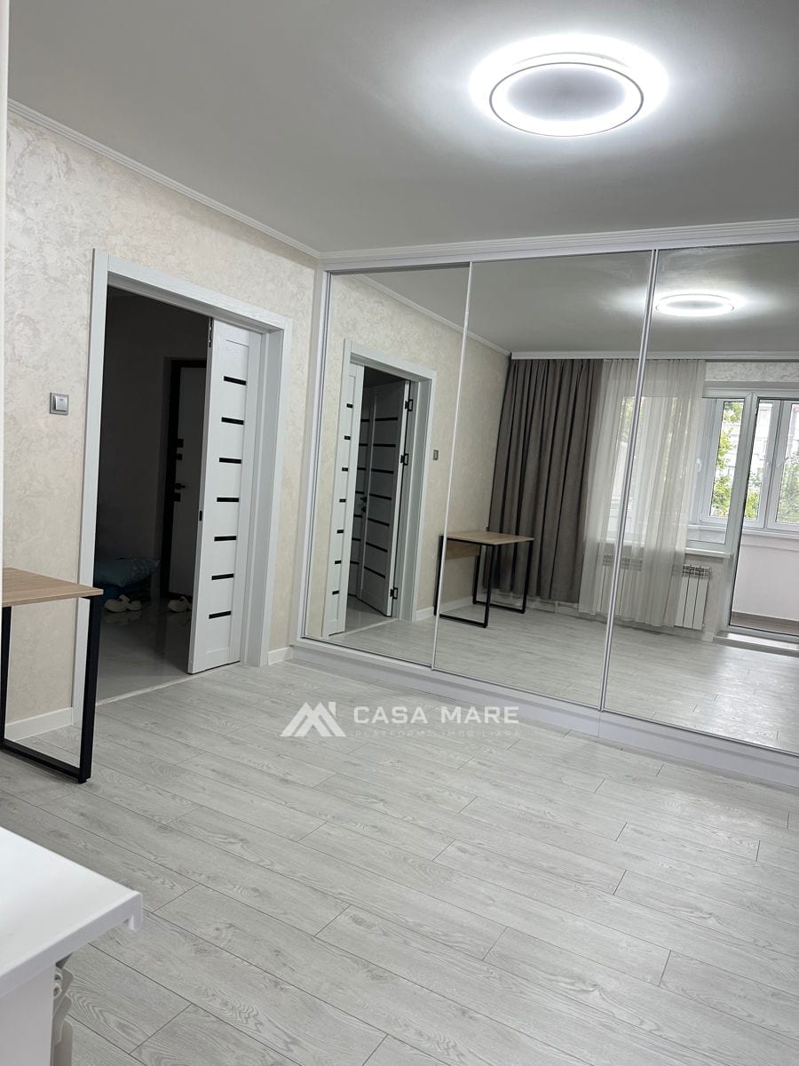 2-комнатная квартира, 55 м², Буюканы, Кишинёв 10