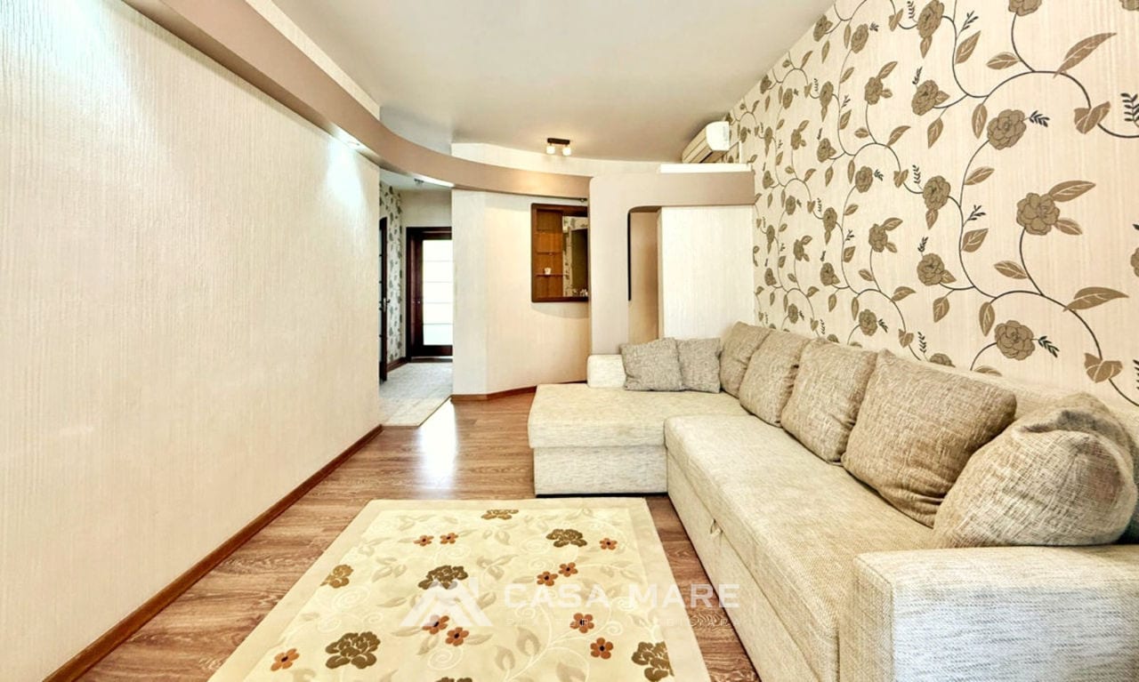 Apartament cu 2 camere, 75 m², Buiucani, Chișinău 2