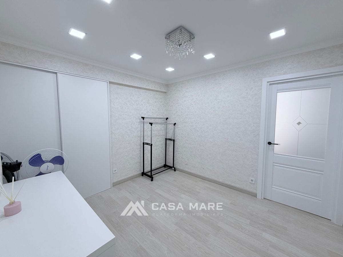 Apartament cu 2 camere, 54 m², Sculeni, Chișinău 5