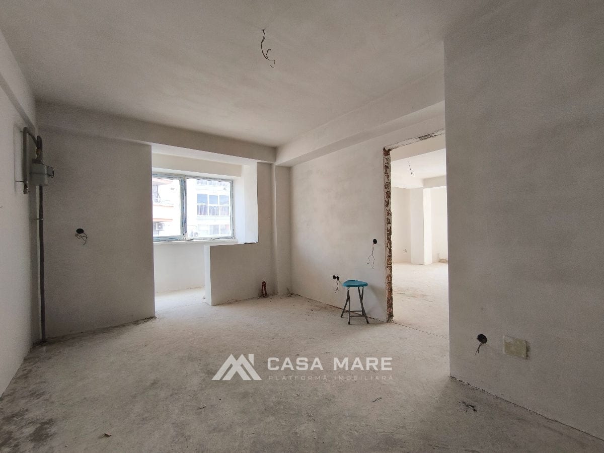 2-комнатная квартира, 81 м², Центр, Кишинёв 3
