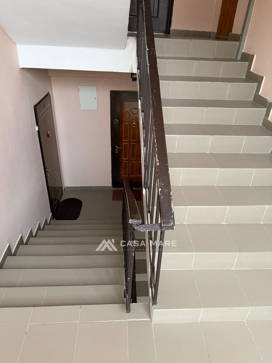 Apartament cu 2 camere, 60 m², Ialoveni 11