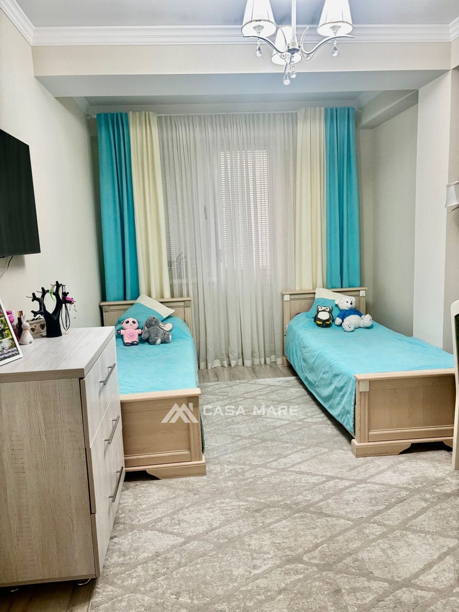 Apartament cu 3 camere, 74 m², Stăuceni 5