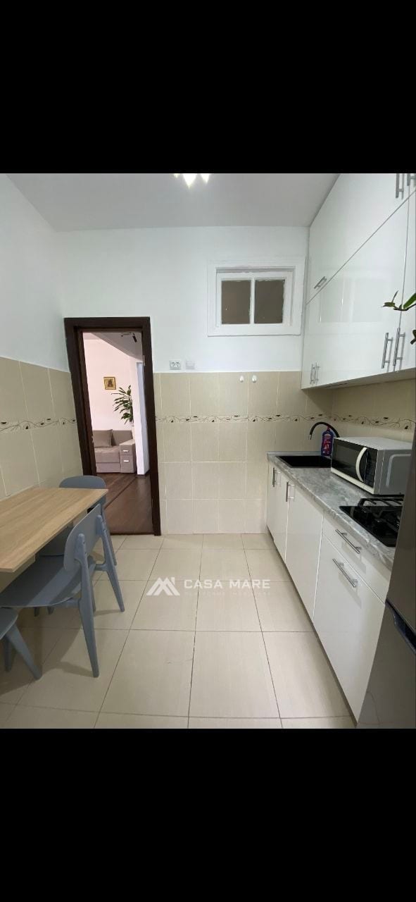 Apartament cu 2 camere, 35 m², Centru, Chișinău 3