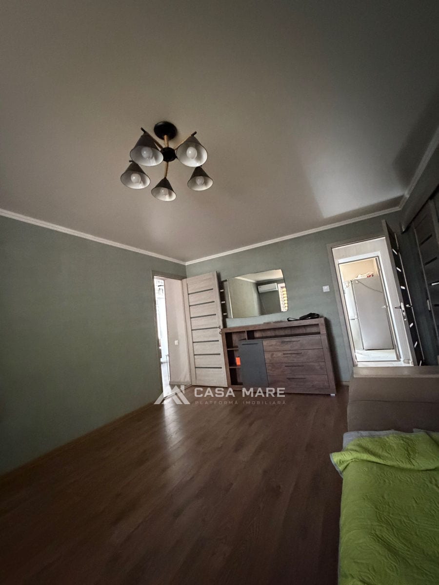 2-комнатная квартира, 48 м², Центр, Bălți 2