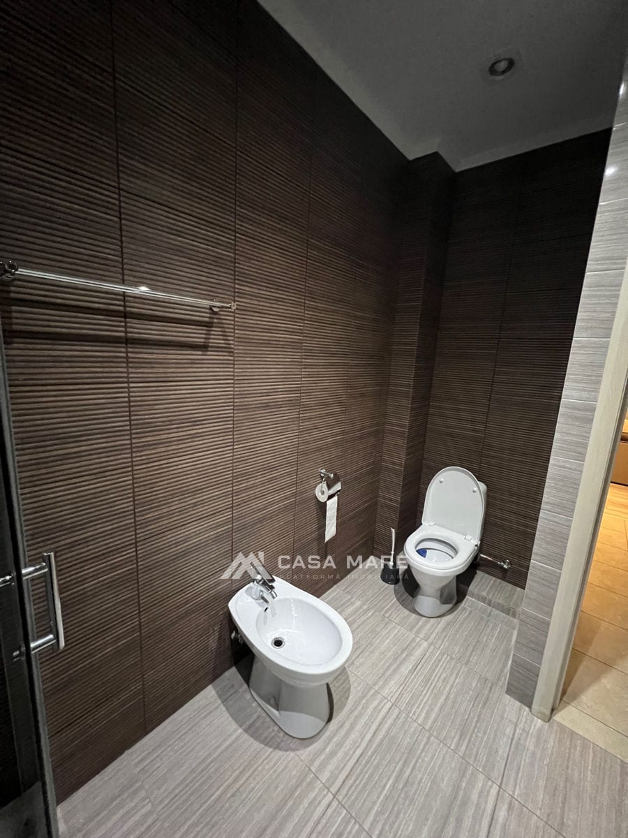 Apartament cu 2 camere, 88 m², Durlești 9
