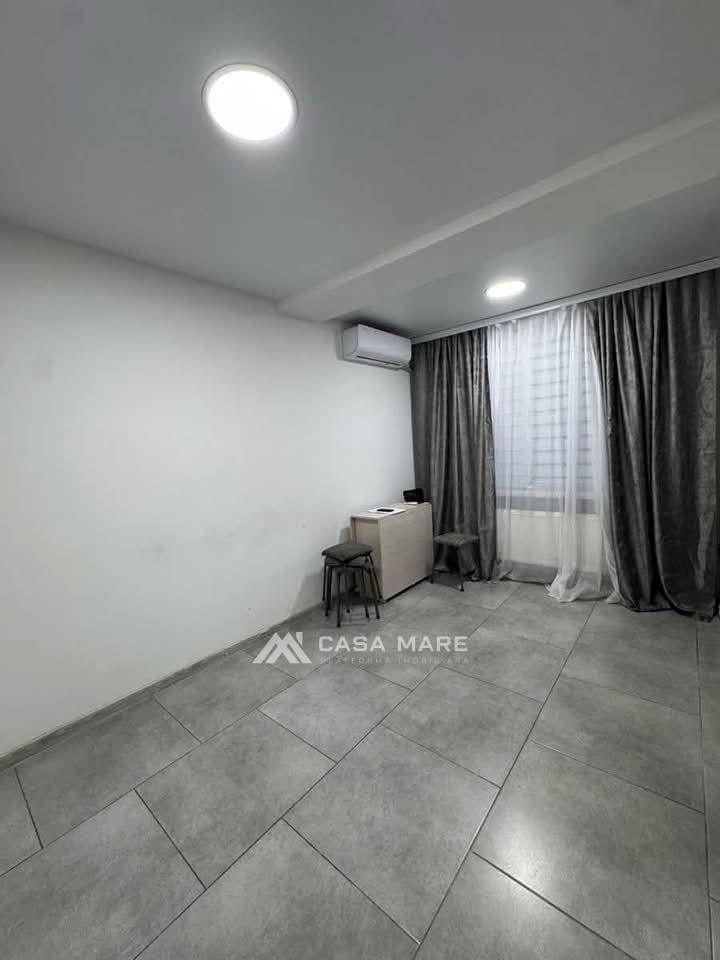 2-комнатная квартира, 47 м², Ботаника, Кишинёв 4
