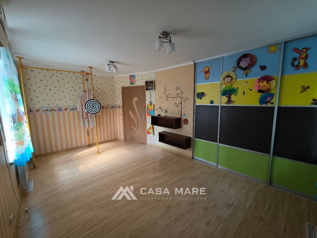 3-комнатная квартира, 90 м², Рышкановка, Кишинёв 2