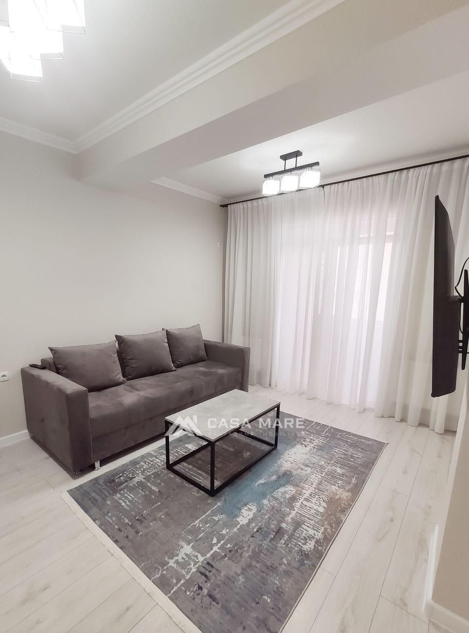 Apartament cu 2 camere, 80 m², Centru, Chișinău 2