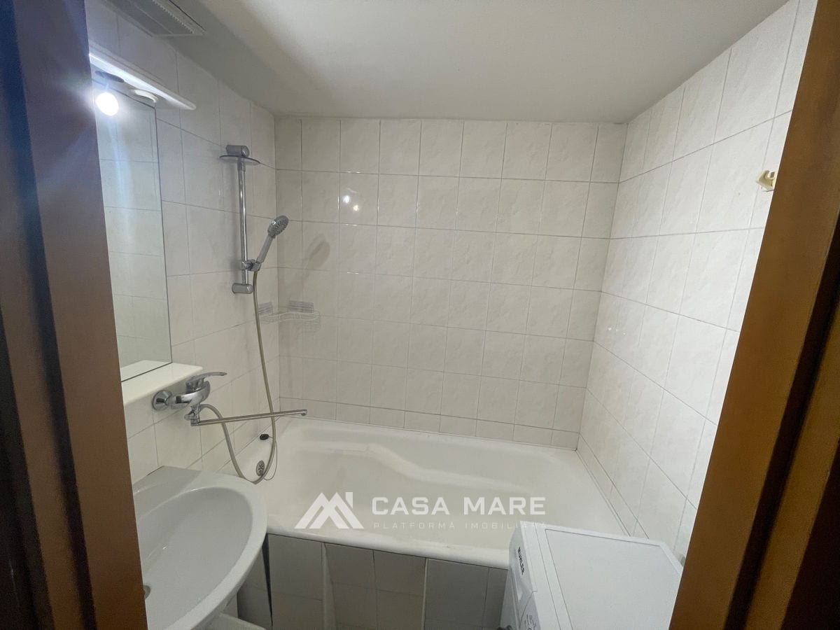 3-комнатная квартира, 72 м², Чеканы, Кишинёв 9