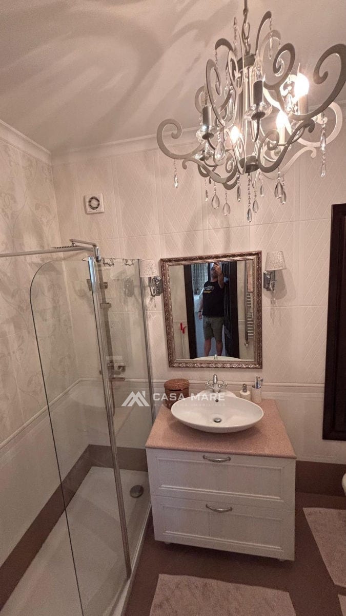 Apartament cu 2 camere, 64 m², Centru, Chișinău 8