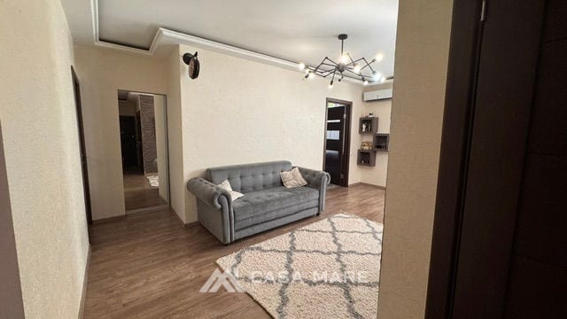 2-комнатная квартира, 55 м², Центр, Кишинёв 4