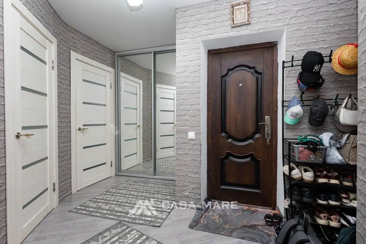 3-комнатная квартира, 99 м², Грэтиешты 9