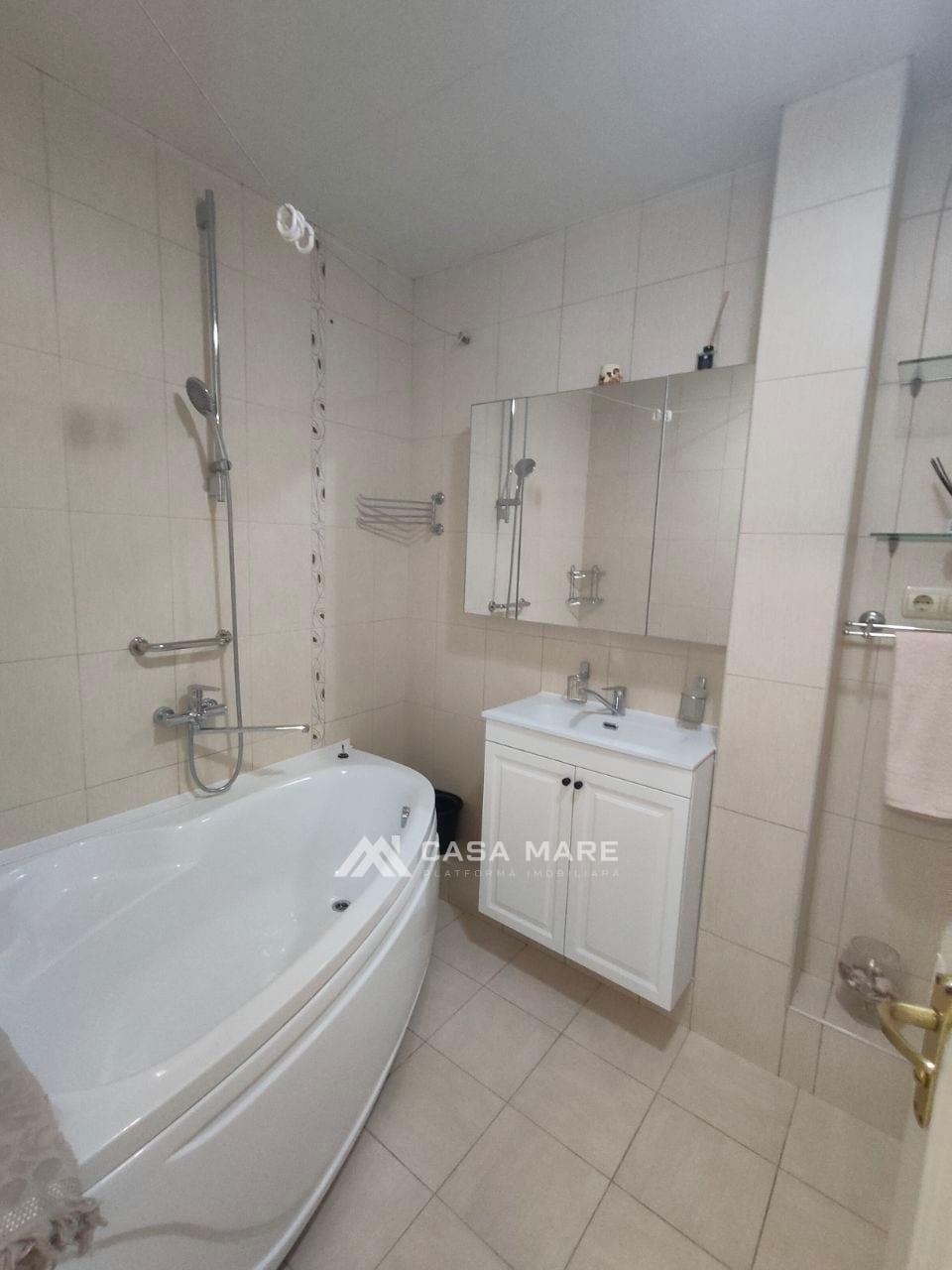 Apartament cu 2 camere, 80 m², Centru, Chișinău 6