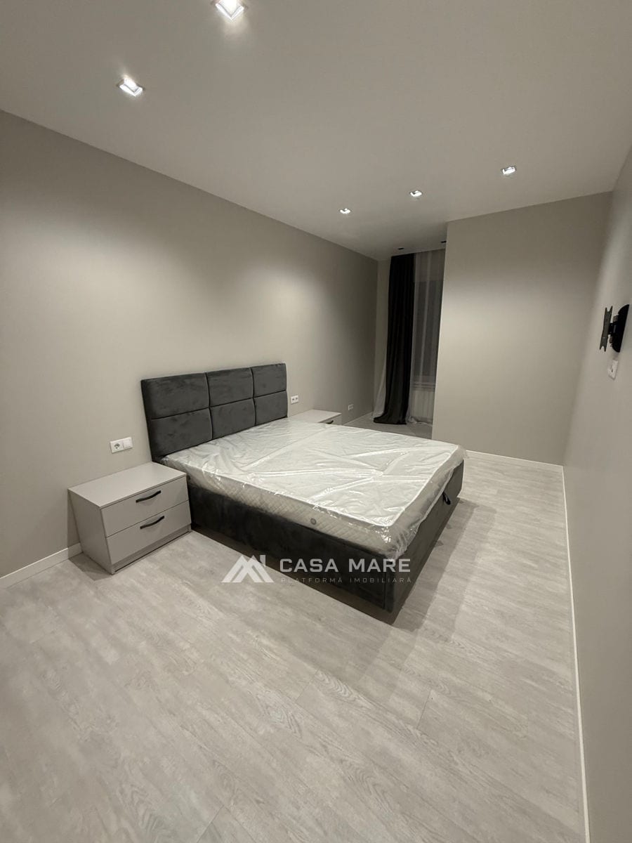 Apartament cu 2 camere, 80 m², Centru, Chișinău 3