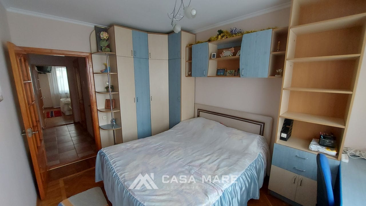 Apartament cu 3 camere, 74 m², Chișinău 2