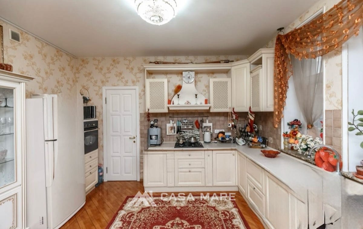 4-комнатная квартира, 187 м², Центр, Кишинёв 8