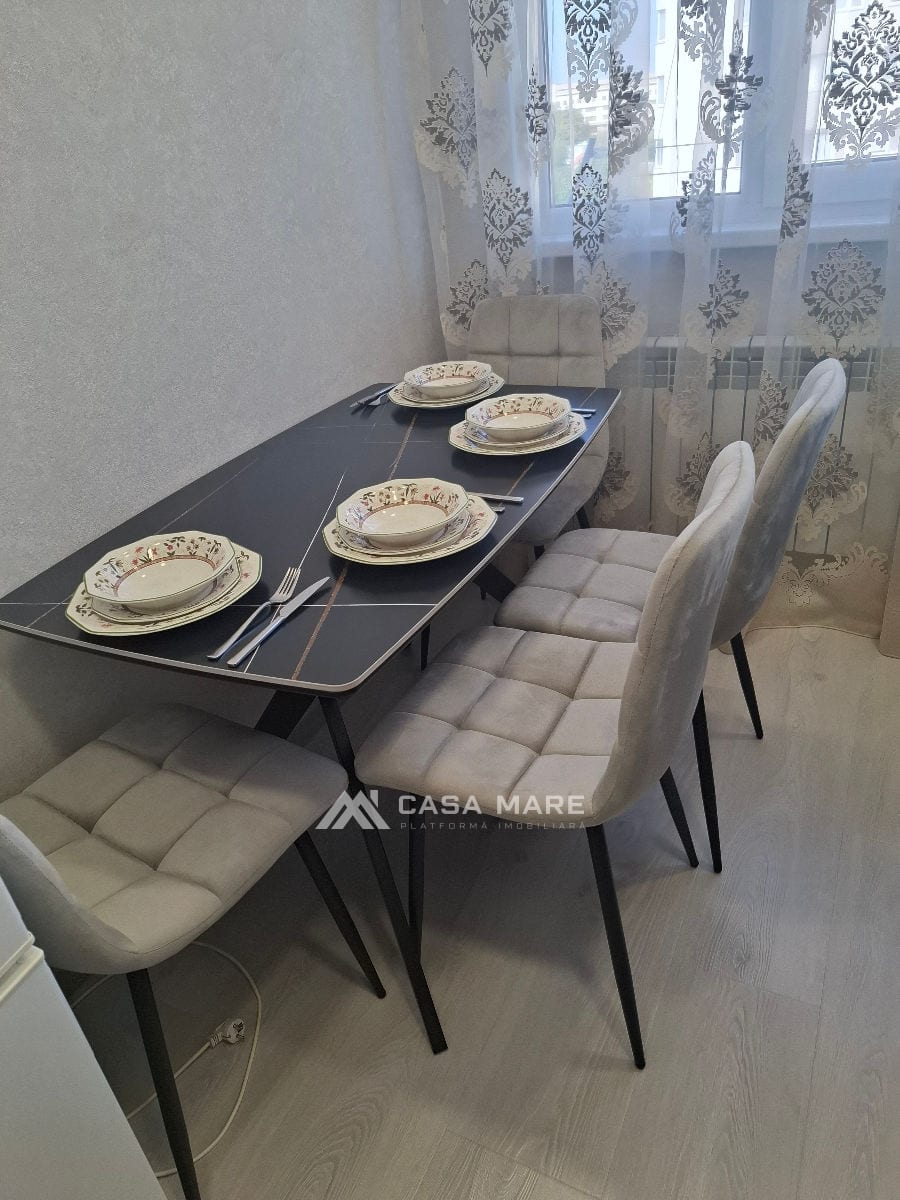 1-комнатная квартира, 42 м², Центр, Кишинёв 5
