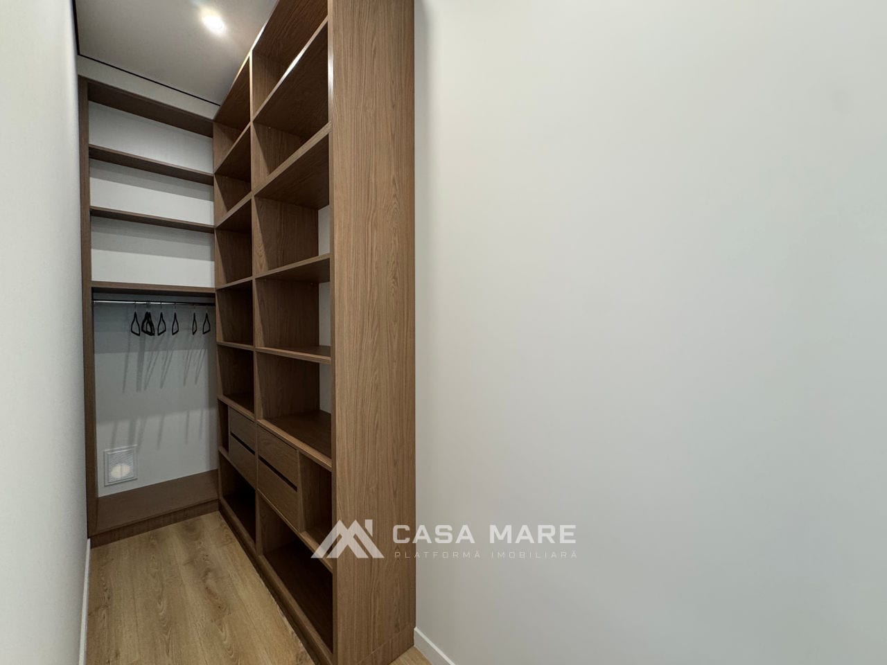 3-комнатная квартира, 85 м², Думбрава 11