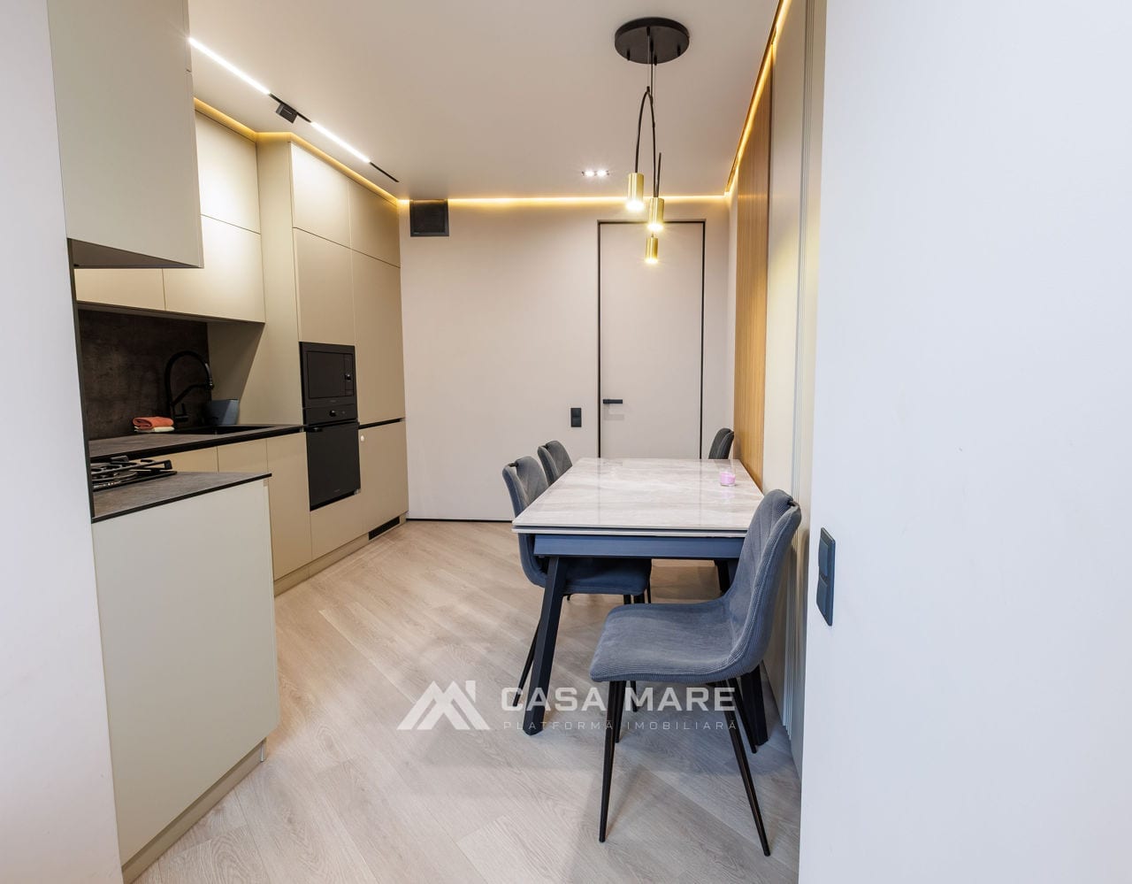 2-комнатная квартира, 78 м², Чеканы, Кишинёв 11