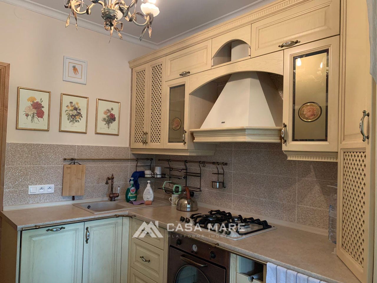 Apartament cu 106 camere, 4 m², Centru, Chișinău 5