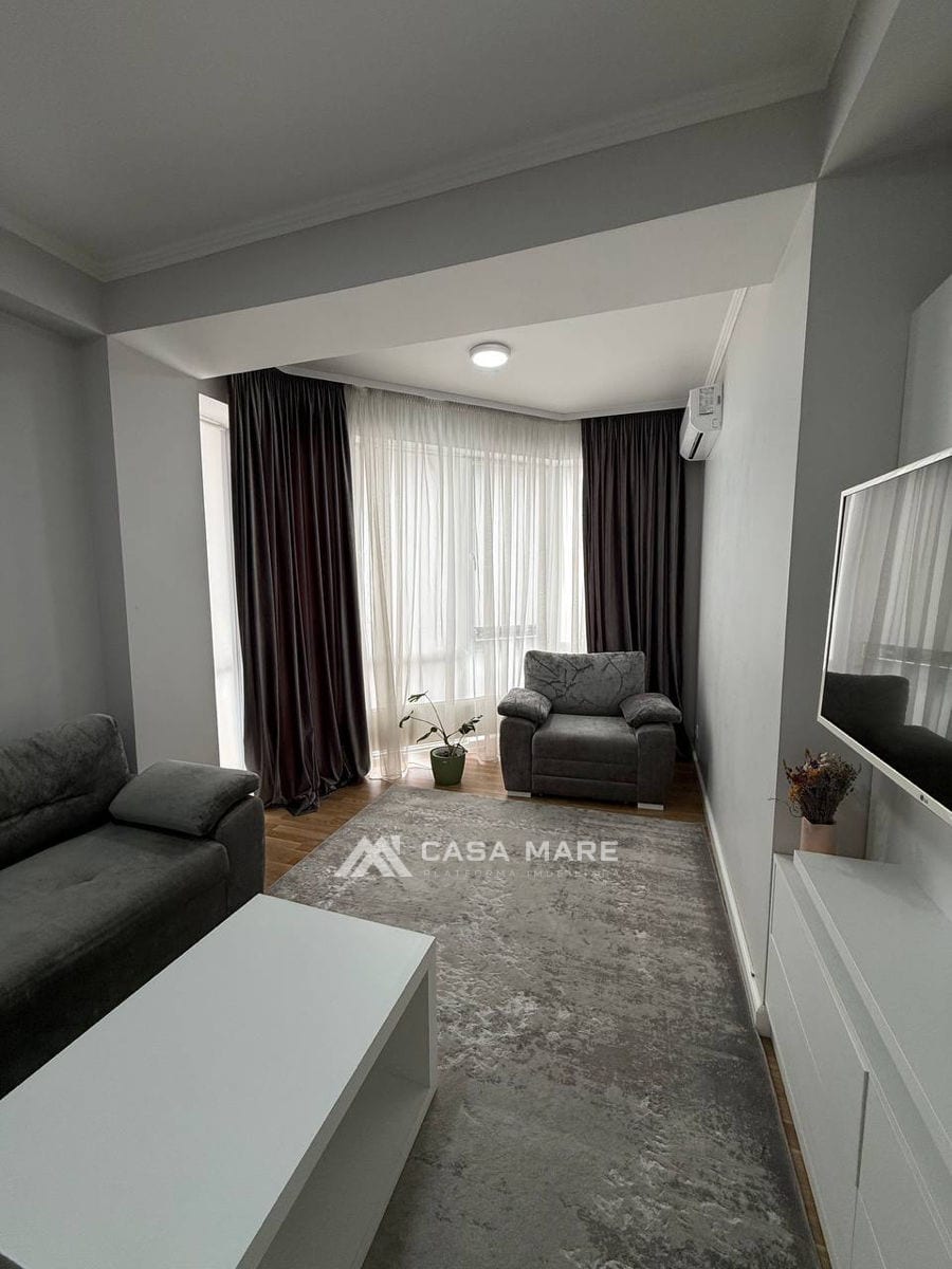Apartament cu 2 camere, 70 m², Centru, Chișinău 3
