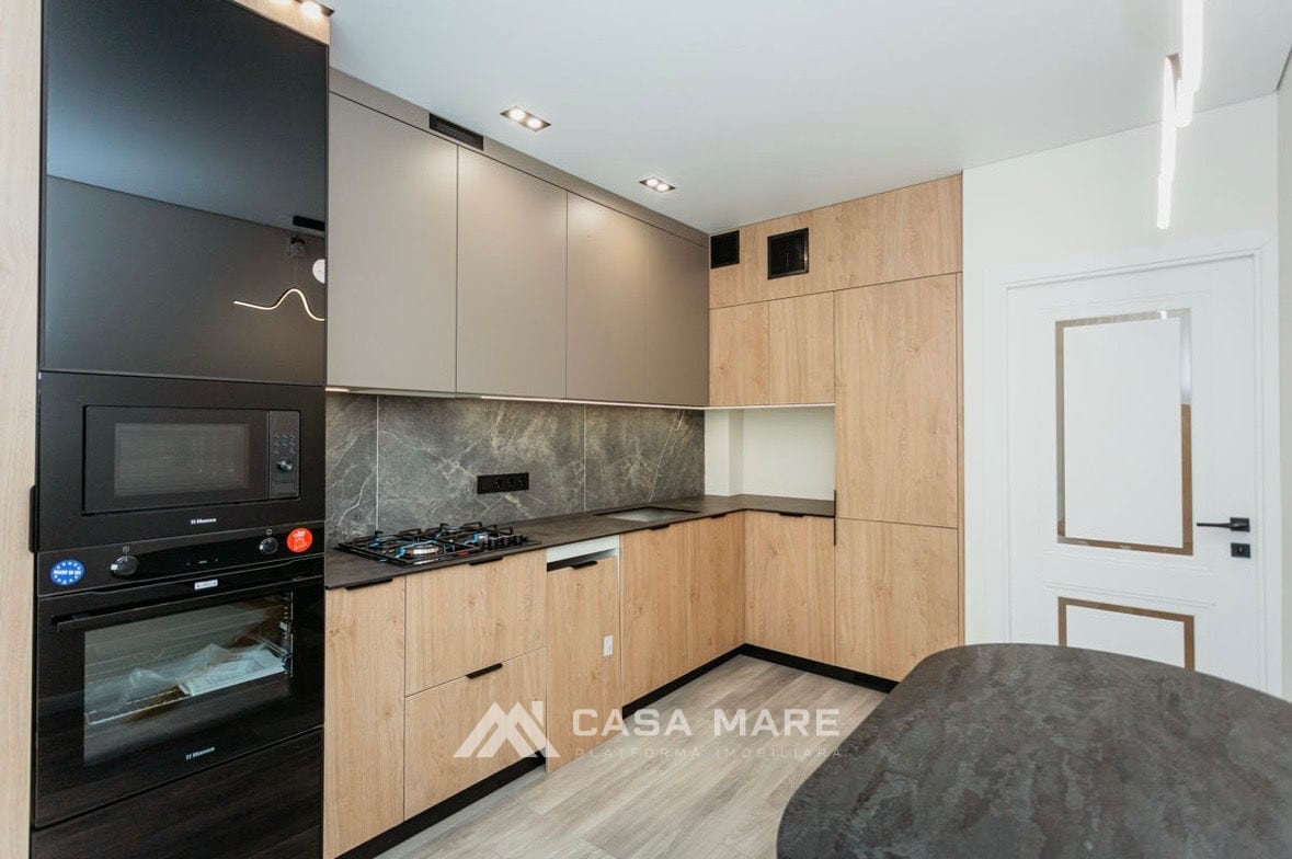 Apartament cu 2 camere, 76 m², Buiucani, Chișinău 3