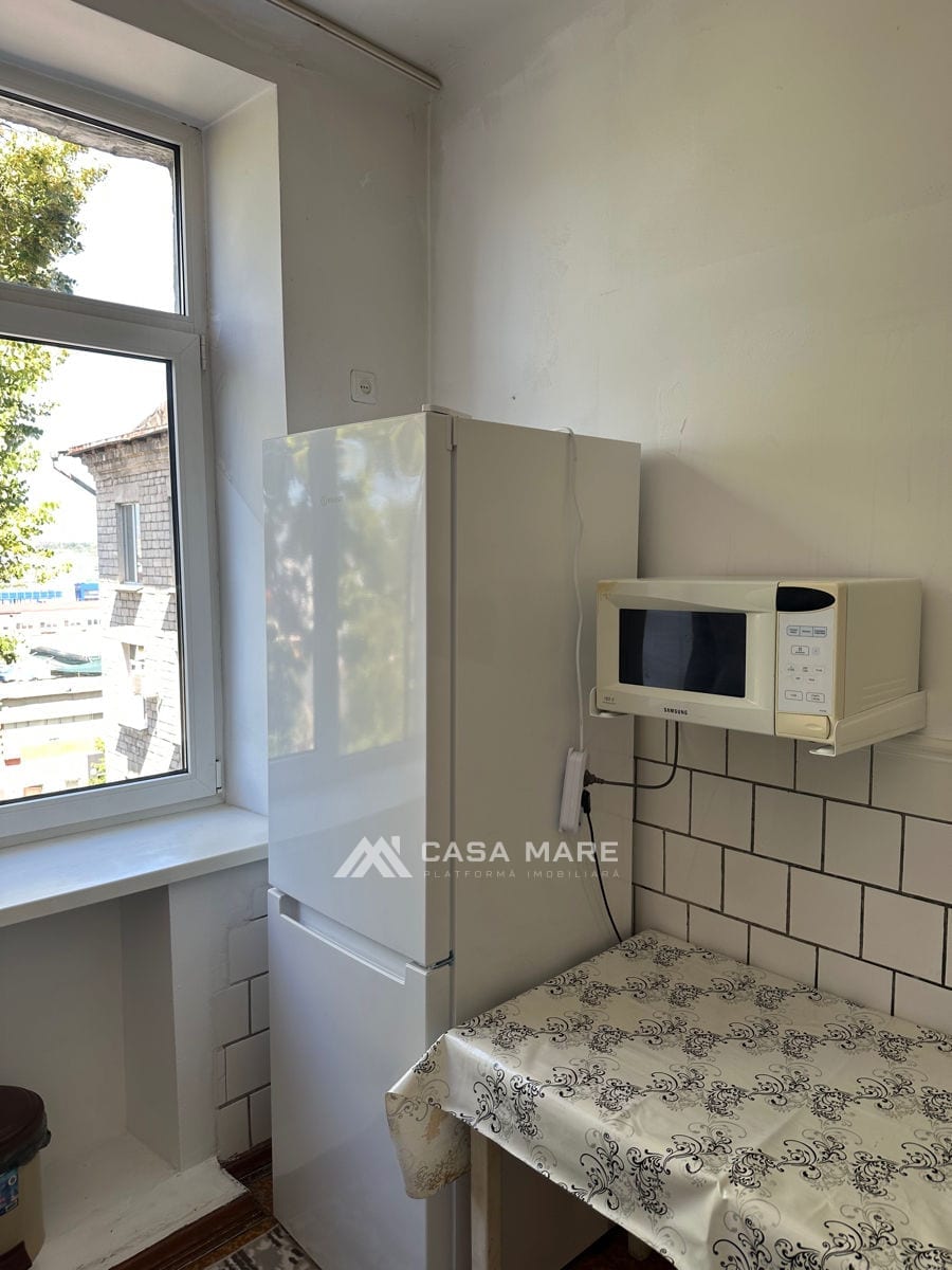 2-комнатная квартира, 56 м², Центр, Кишинёв 5