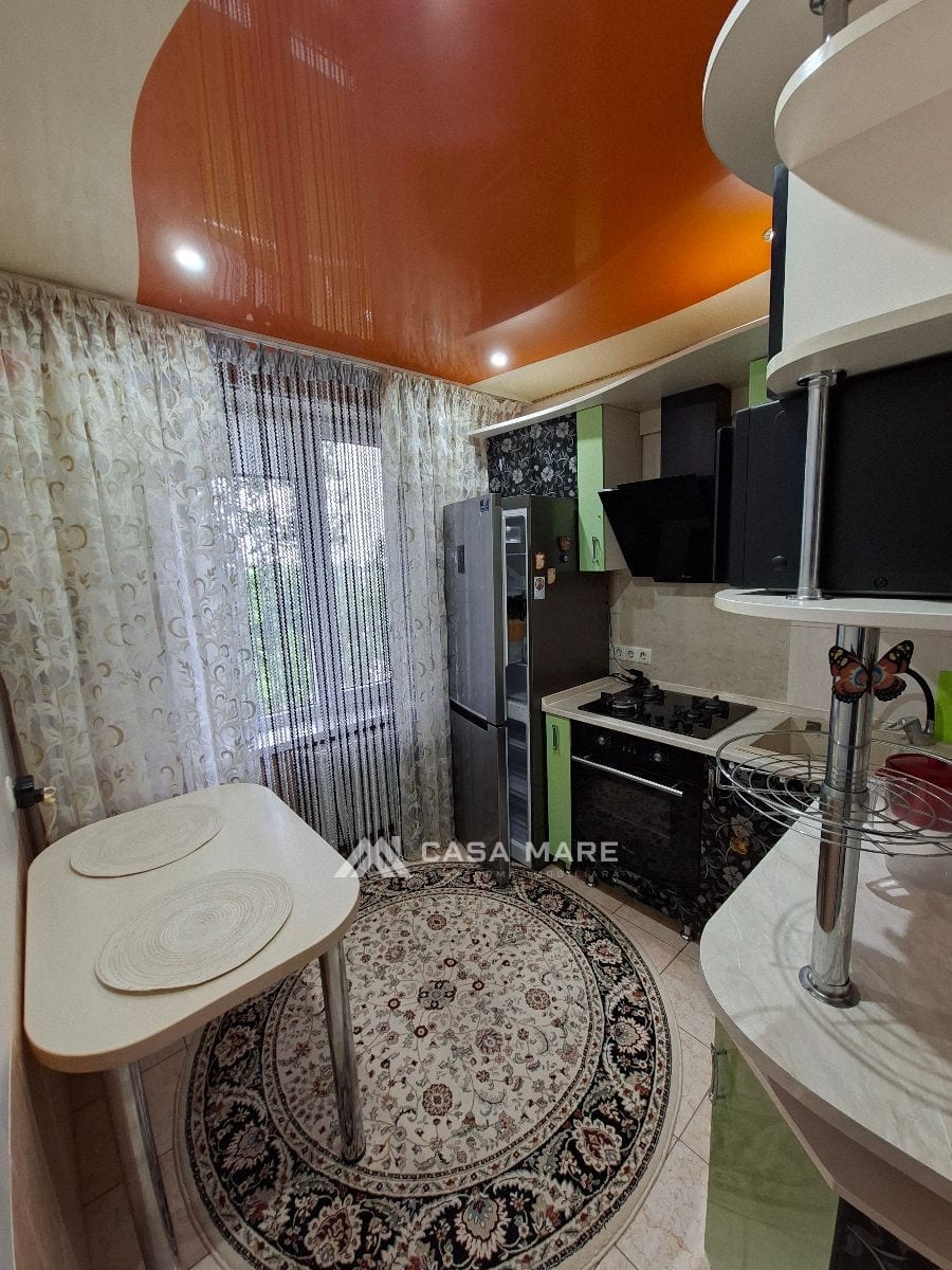 Apartament cu 2 camere, 48 m², 8 cartier, Bălți 6