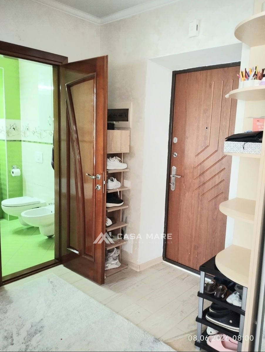 Apartament cu 2 camere, 56 m², Ialoveni 9