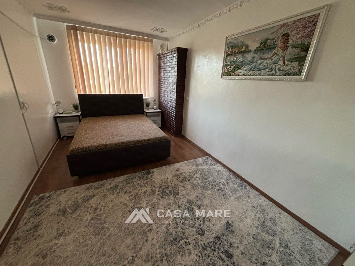 Apartament cu 2 camere, 56 m², Ialoveni 1