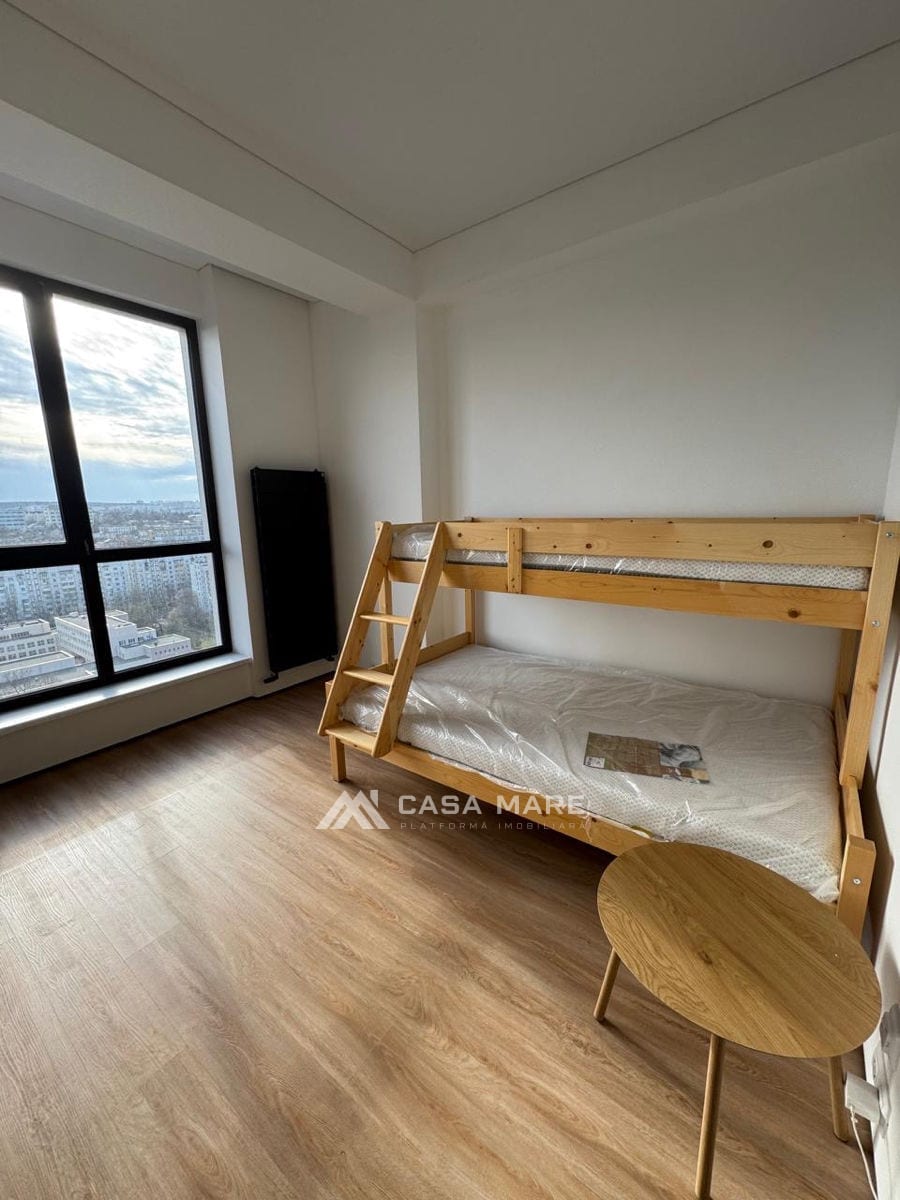3-комнатная квартира, 83 м², Центр, Кишинёв 3