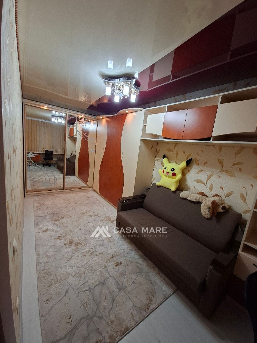 2-комнатная квартира, 48 м², 8 cartier, Bălți 3